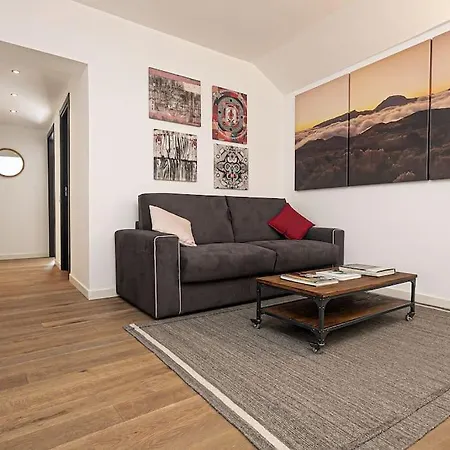 Appartement Eleganza In Centro A Nervi, A 2 Passi Dal Mare.
