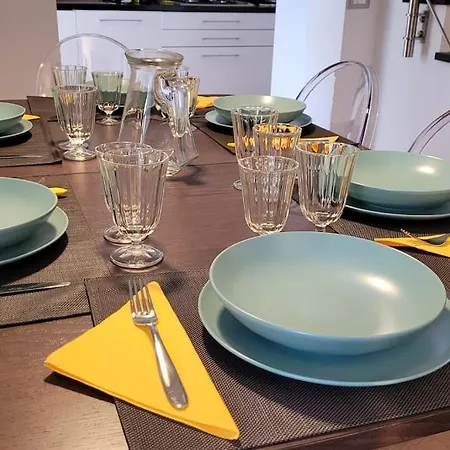 Appartement Eleganza In Centro A Nervi, A 2 Passi Dal Mare.