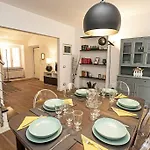 Apartmán Eleganza In Centro A Nervi, A 2 Passi Dal Mare. *