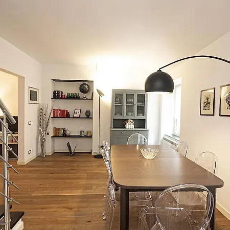 Eleganza In Centro A Nervi, A 2 Passi Dal Mare.