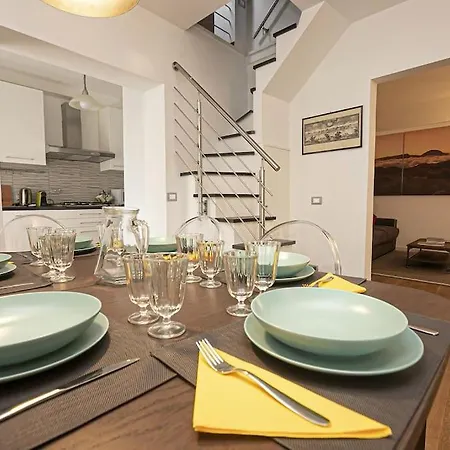 Eleganza In Centro A Nervi, A 2 Passi Dal Mare.