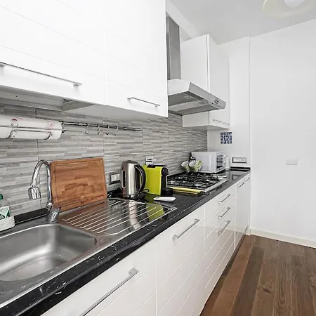 Eleganza In Centro A Nervi, A 2 Passi Dal Mare. شقة