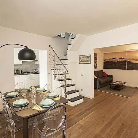 Eleganza In Centro A Nervi, A 2 Passi Dal Mare.